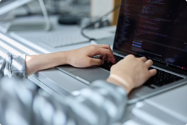 コーディングしている様子1